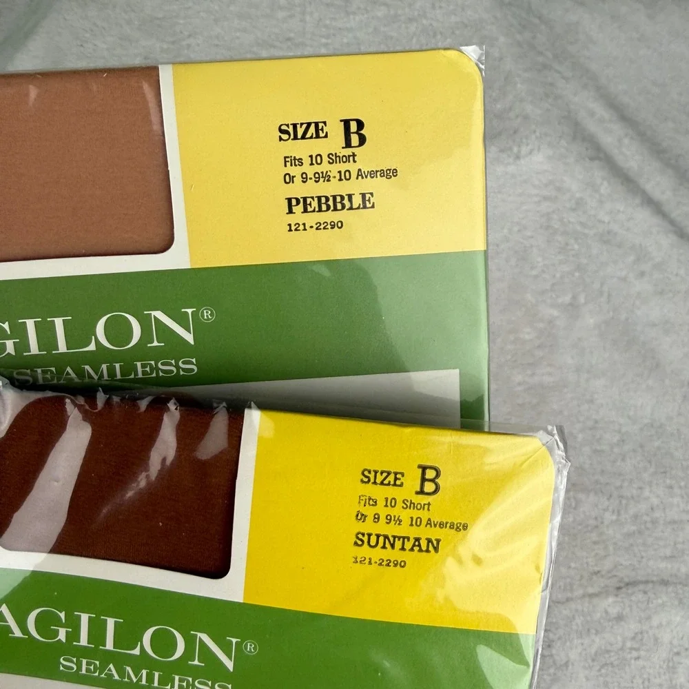 Vintage Gaymode Agilon 100% Nylon Seamless Sheer Stockings Size B Pebble Suntan